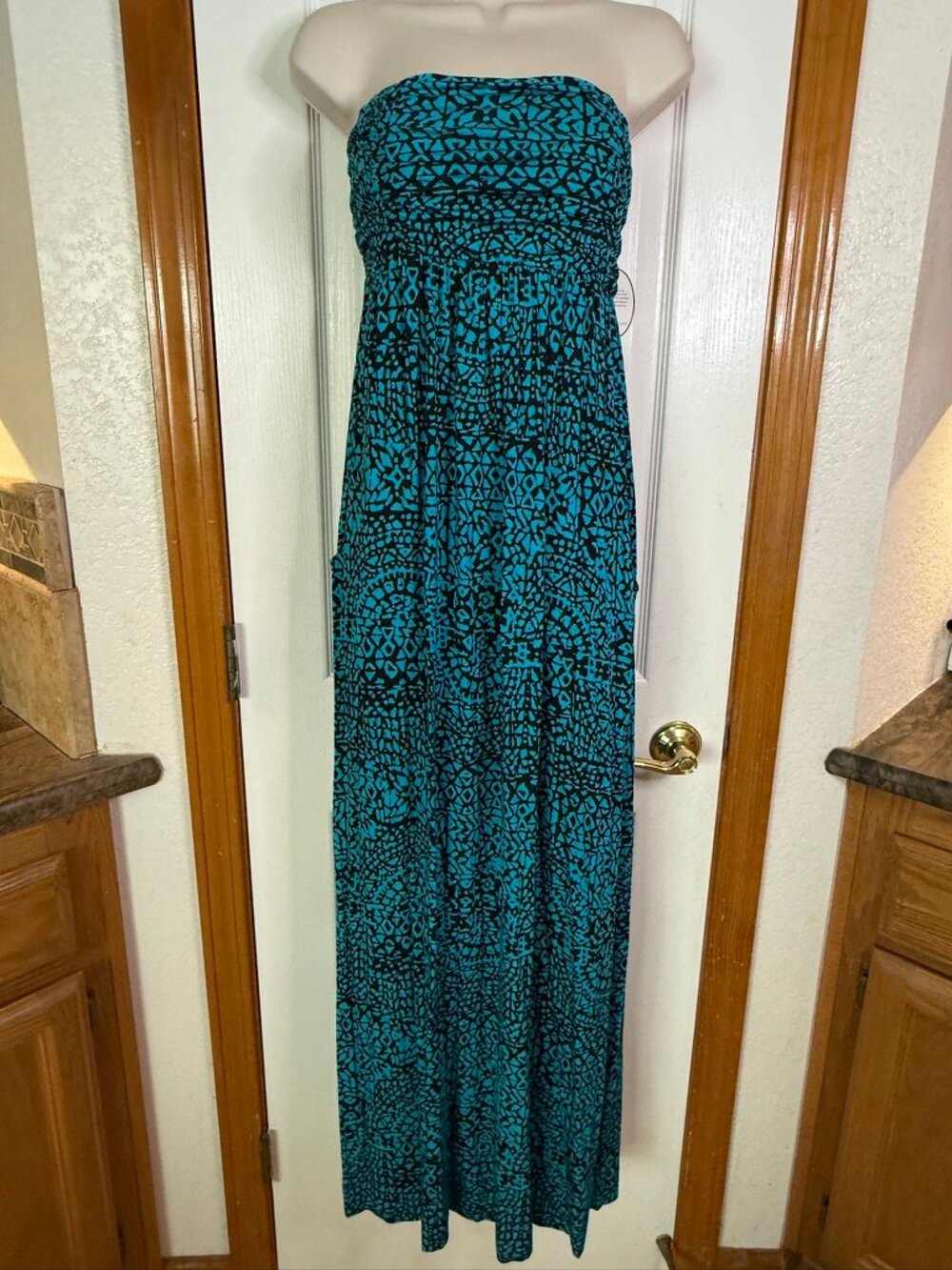 Soma Convertible Strapless Maxi Dress w Lined Built-in Bra & Pockets sz M -NWT!